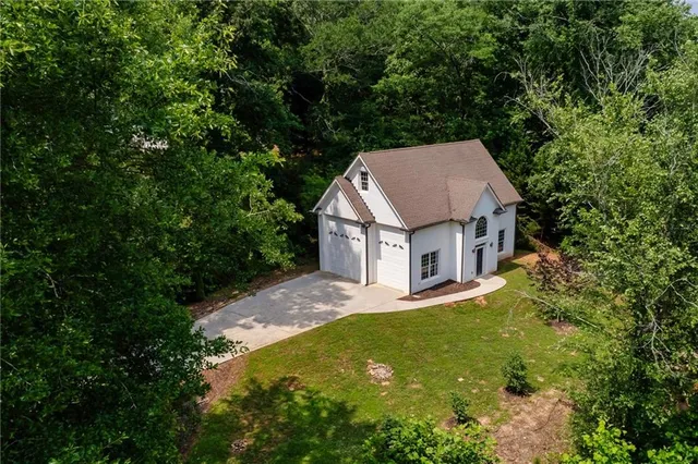 $1,300,000 | 105 Chablis Court, Braselton, GA 30517