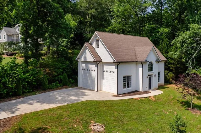 $1,300,000 | 105 Chablis Court, Braselton, GA 30517