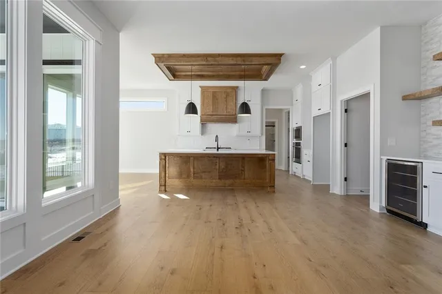 $679,950 | 13304 West 179th Street, Overland Park, KS 66013