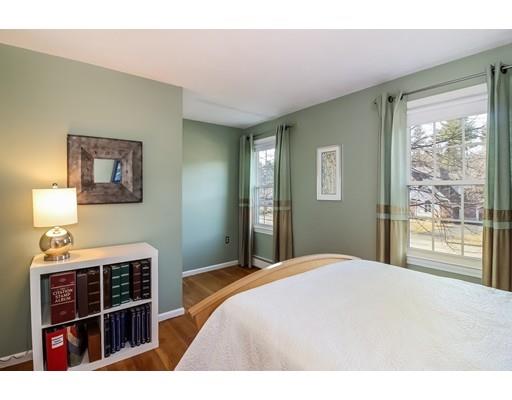 36 Oriole Road Medfield, MA 02052 - Photo 18 of 30 Gallery Image 18