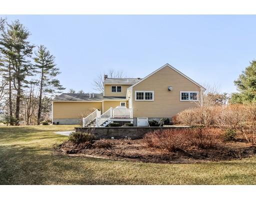 36 Oriole Road Medfield, MA 02052 - Photo 2 of 30 Gallery Image 2