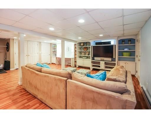 36 Oriole Road Medfield, MA 02052 - Photo 23 of 30 Gallery Image 23