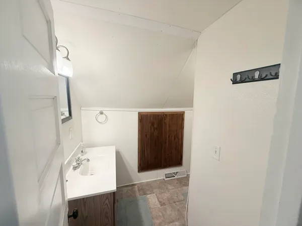 $259,900 | 216 Oak Street, Hopkins, MI 49328