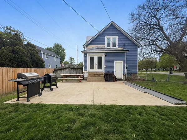 $259,900 | 216 Oak Street, Hopkins, MI 49328