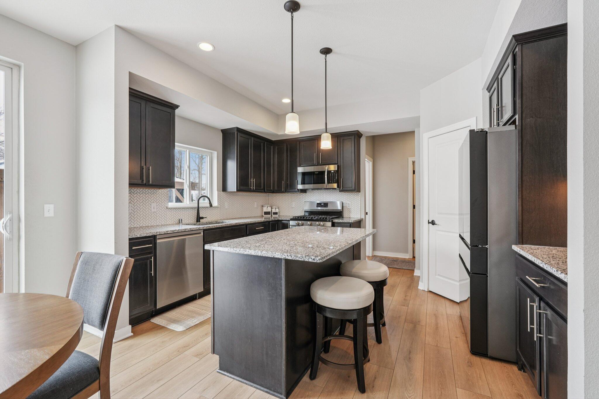 W206-n17471 Hidden Creek Road Jackson, WI 53037 - Photo 7 of 20 Kitchen