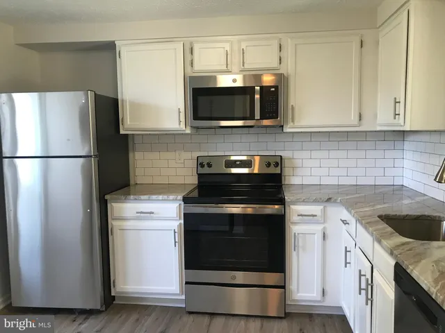 $1,900 | 532 Riggs Court, Frederick, MD 21703