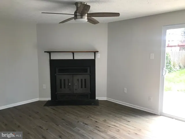 $1,900 | 532 Riggs Court, Frederick, MD 21703