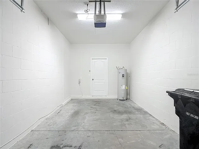 $2,200 | 20451 Berrywood Lane, Tampa, FL 33647