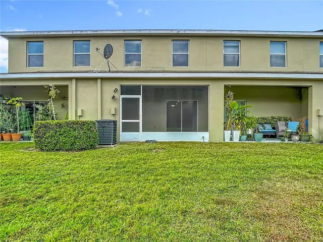 $2,200 | 20451 Berrywood Lane, Tampa, FL 33647