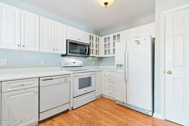 $249,900 | 4101 Breezewood Drive, Unit 203, Wilmington, NC 28412