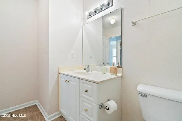 $249,900 | 4101 Breezewood Drive, Unit 203, Wilmington, NC 28412