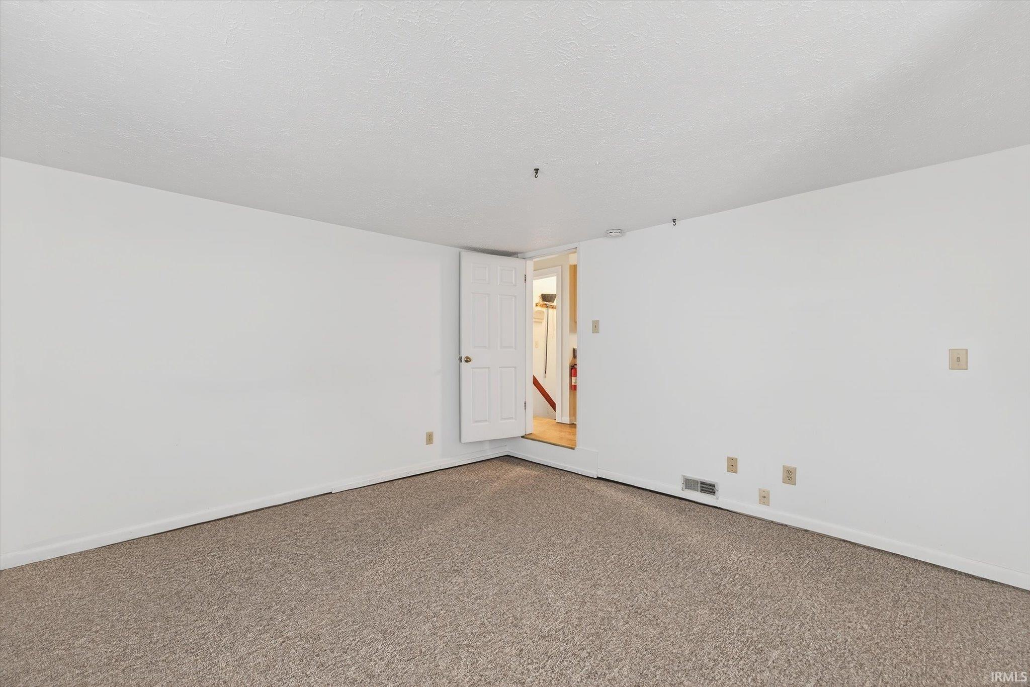 917 North Maple Street Bloomington, IN 47404 - Photo 26 of 35 Gallery Image 26