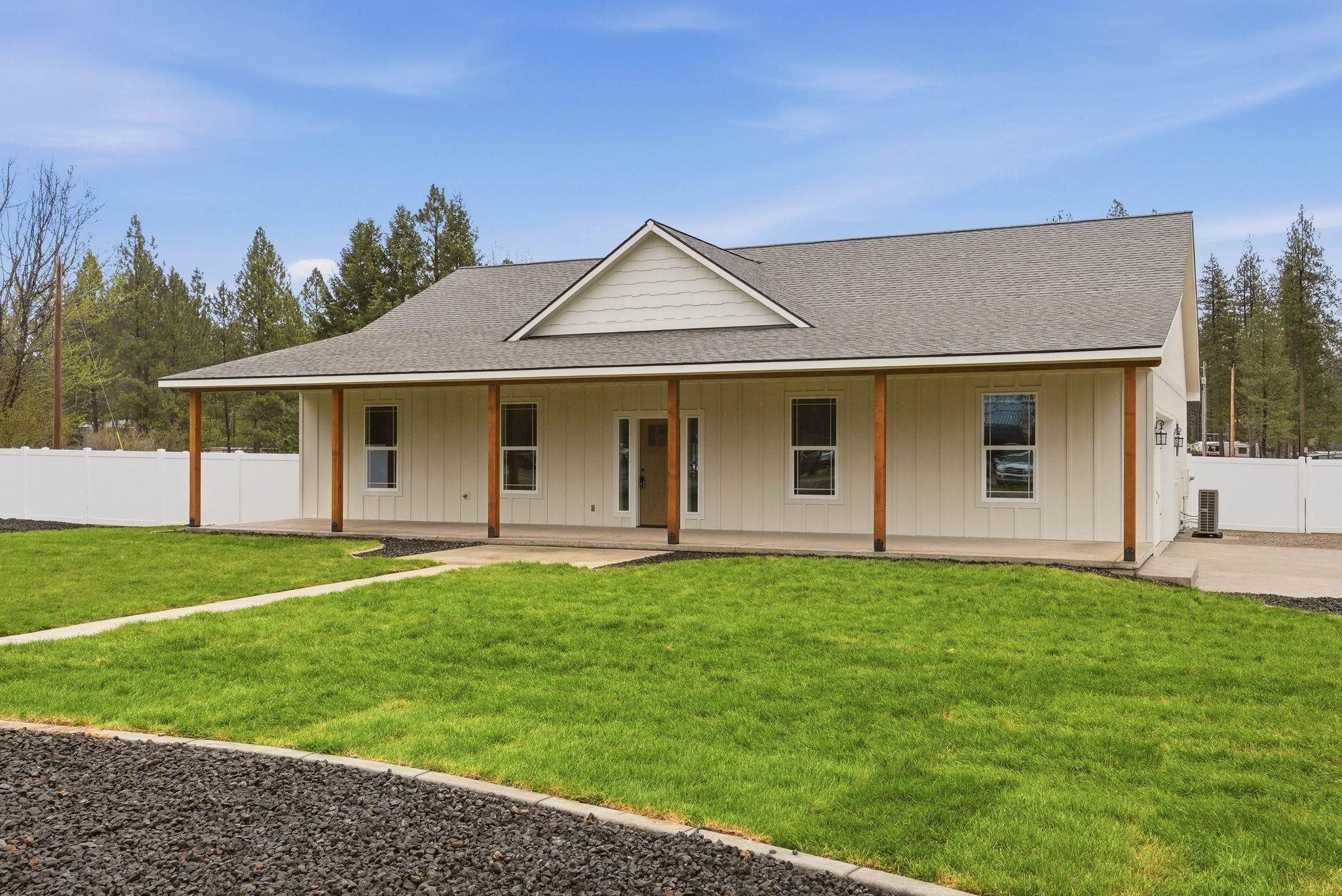 25720 North Yale Road Chattaroy, WA 99003 - Photo 5 of 31