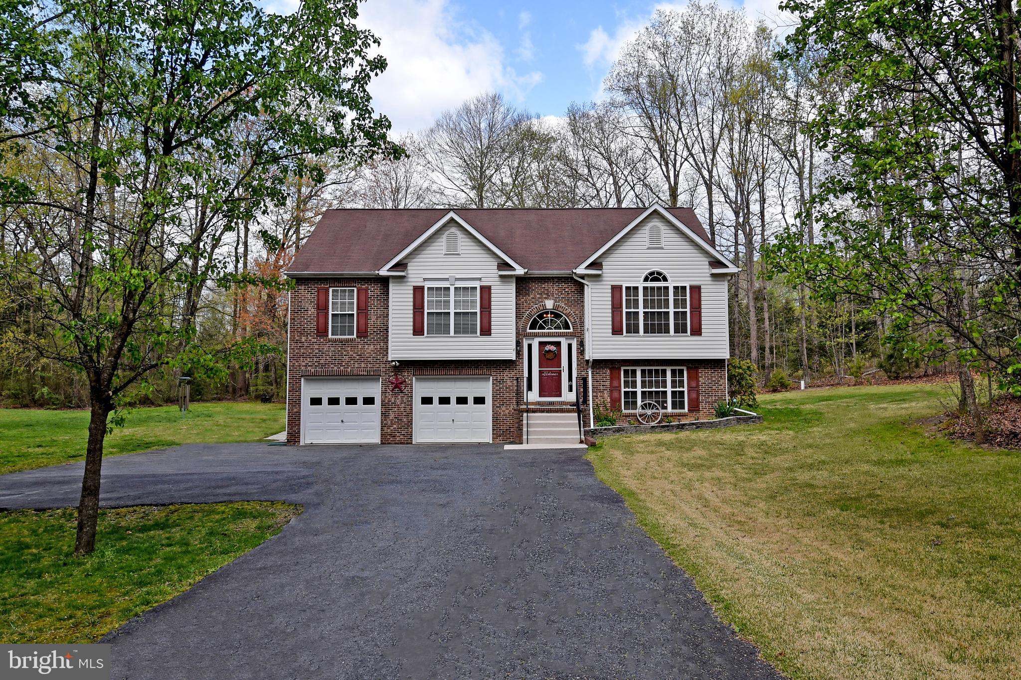 8 Ridgeway Road Stafford, VA 22556 - Photo 1 of 31 4 Bedroom home on 1.28 flat wooded acres!