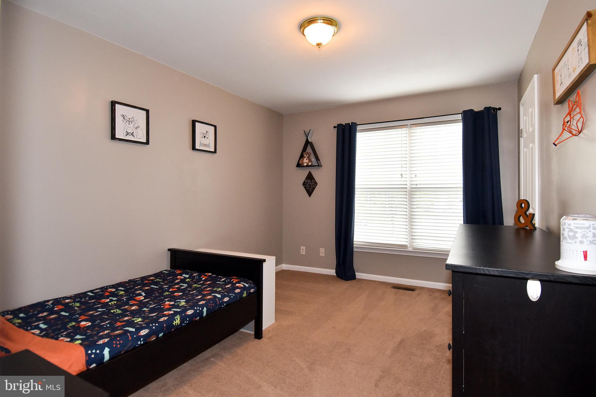 8 Ridgeway Road Stafford, VA 22556 - Photo 19 of 31 BR2 on main level