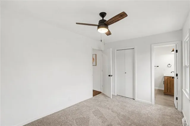 $379,000 | 960 Glengera Street, Peculiar, MO 64078