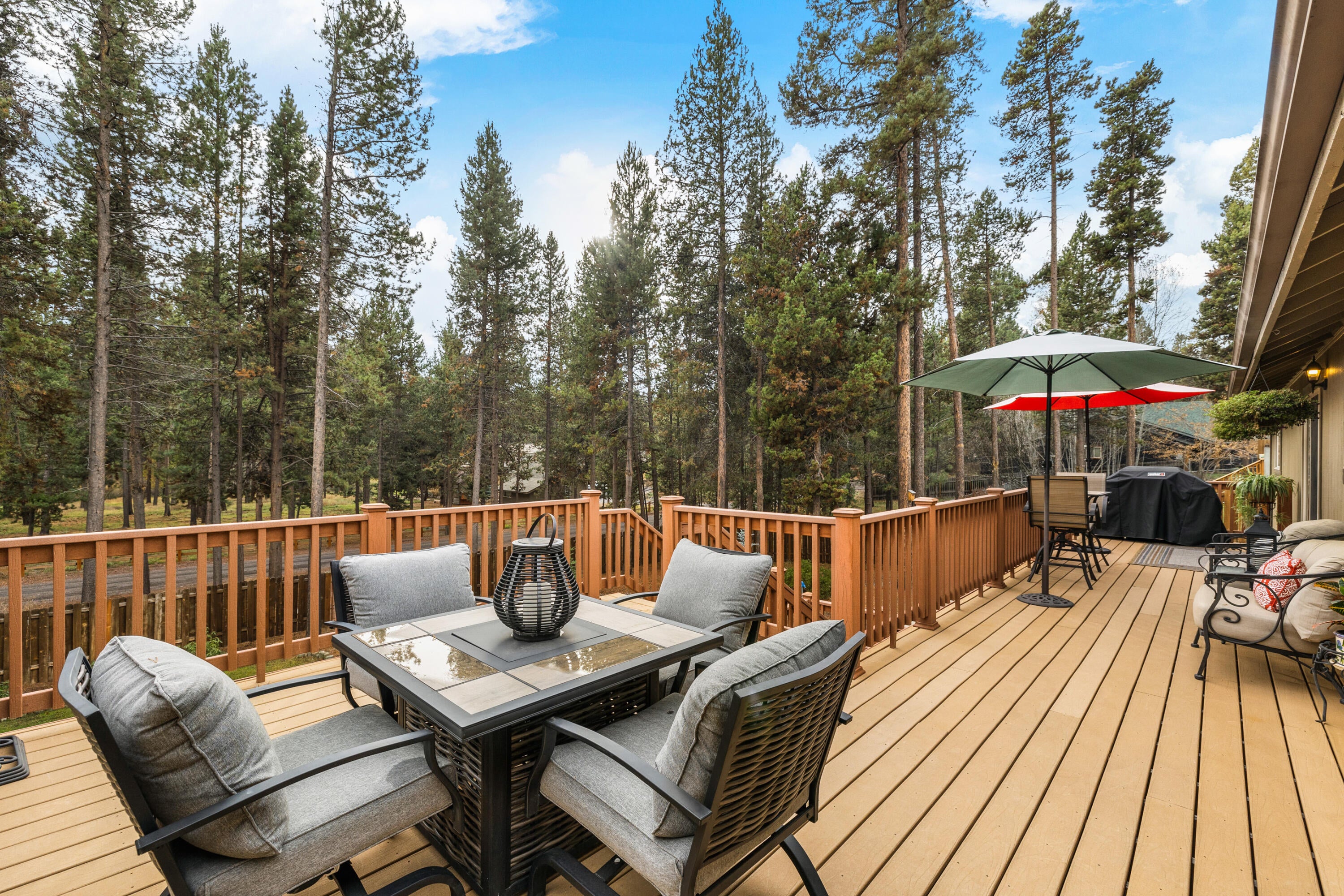 17085 Oxnard Road Bend, OR 97707 - Photo 1 of 25 Upstairs Deck