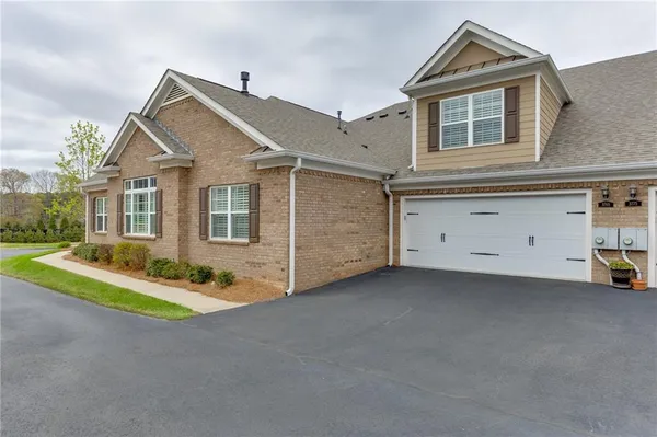 $450,000 | 3765 Ridgehurst Drive, Buford, GA 30519