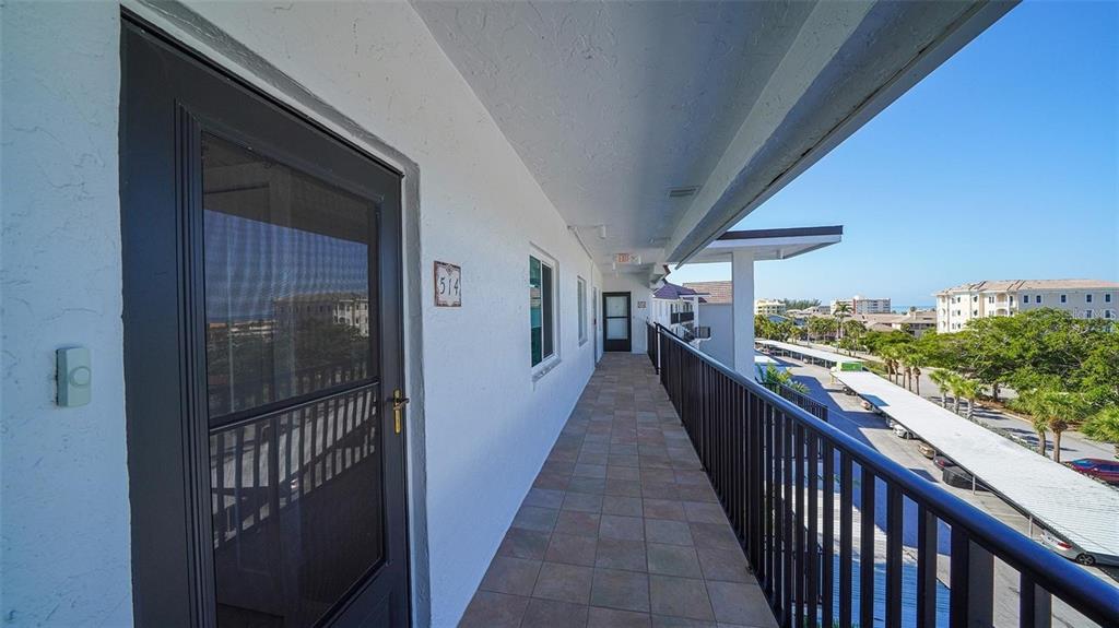 8911 Midnight Pass Road, Unit 514 Sarasota, FL 34242 - Photo 28 of 81 Gallery Image 28