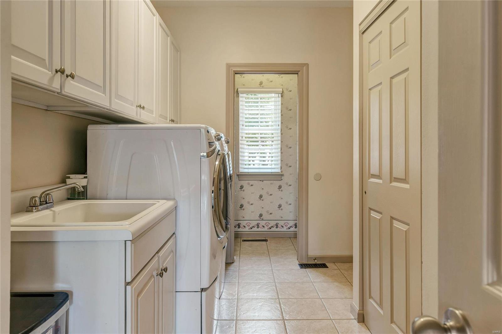 240 Camelot Drive Weldon Spring, MO 63304 - Photo 22 of 65 Gallery Image 22