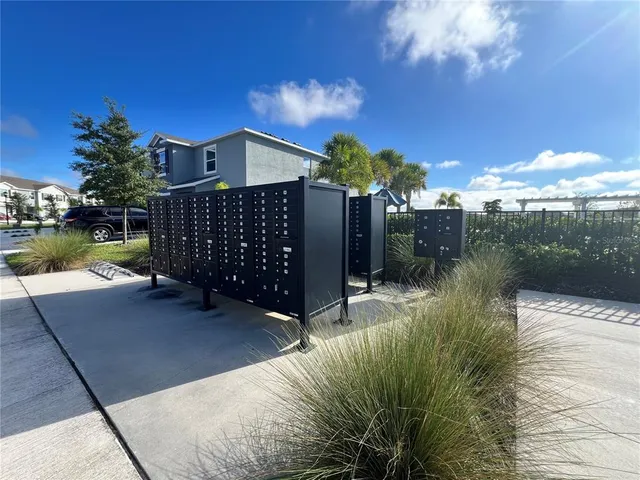 $2,200 | 133 Mangrove Shade Circle, Apollo Beach, FL 33572