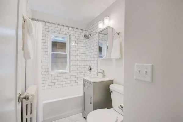 $1,750 | 3667 East Layton Avenue, Unit 3667A, Cudahy, WI 53110