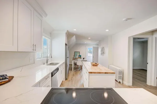 $1,750 | 3667 East Layton Avenue, Unit 3667A, Cudahy, WI 53110