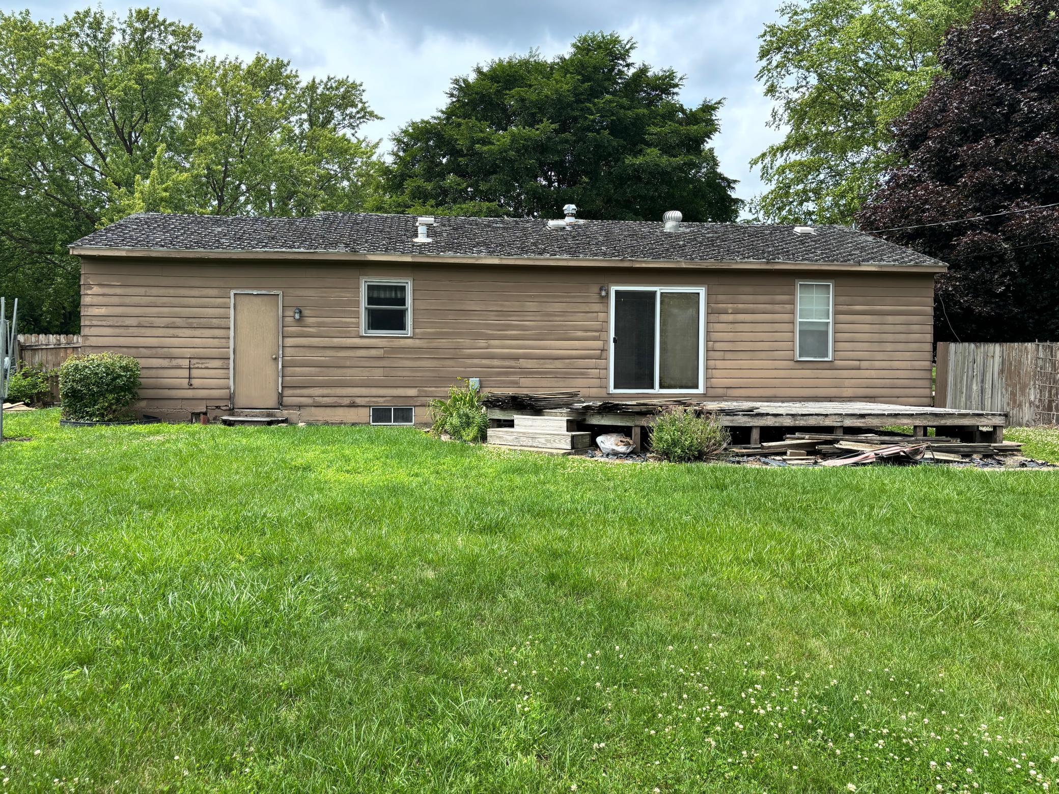 1306 Crestview Road Albert Lea, MN 56007 - Photo 29 of 30