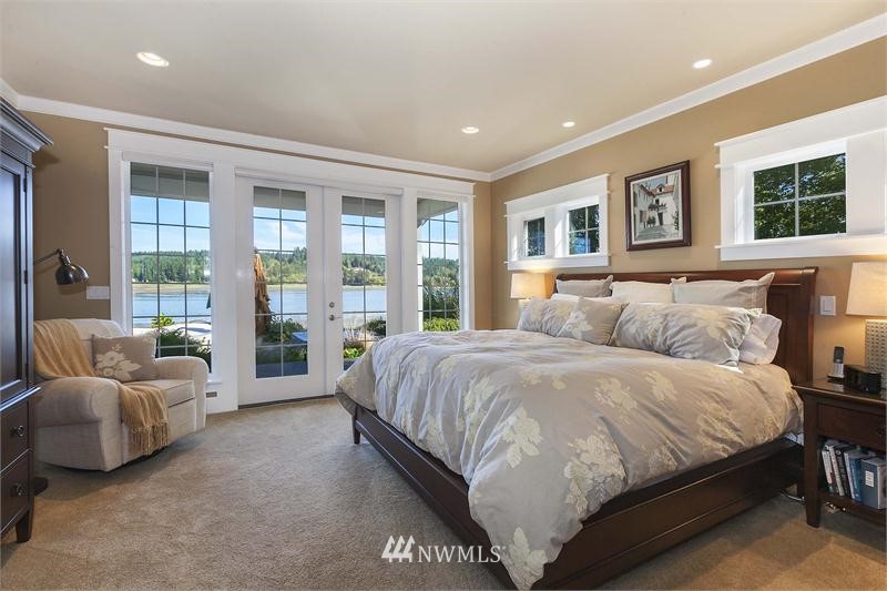 1150 East North Bay Road Allyn, WA 98524 - Photo 8 of 15 Gallery Image 8