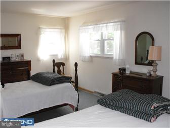 1618 Meadowlark Road Wyomissing, PA 19610 - Photo 8 of 12 Bedroom - Main