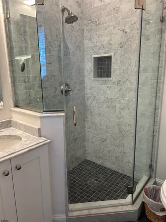 $53,000 | 2 South Hanover Avenue, Margate City, NJ 08402