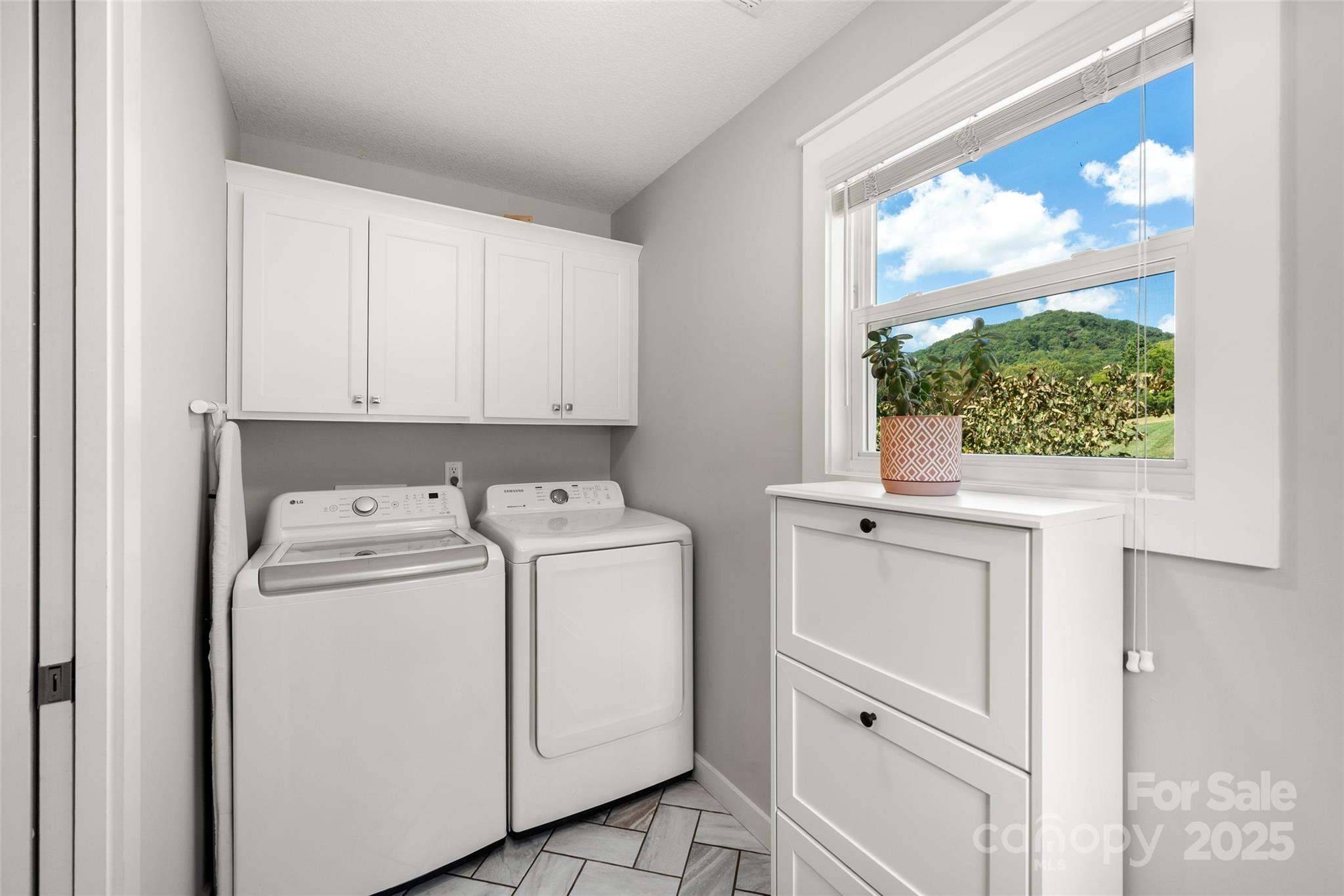 119 Dapple Road Candler, NC 28715 - Photo 14 of 36