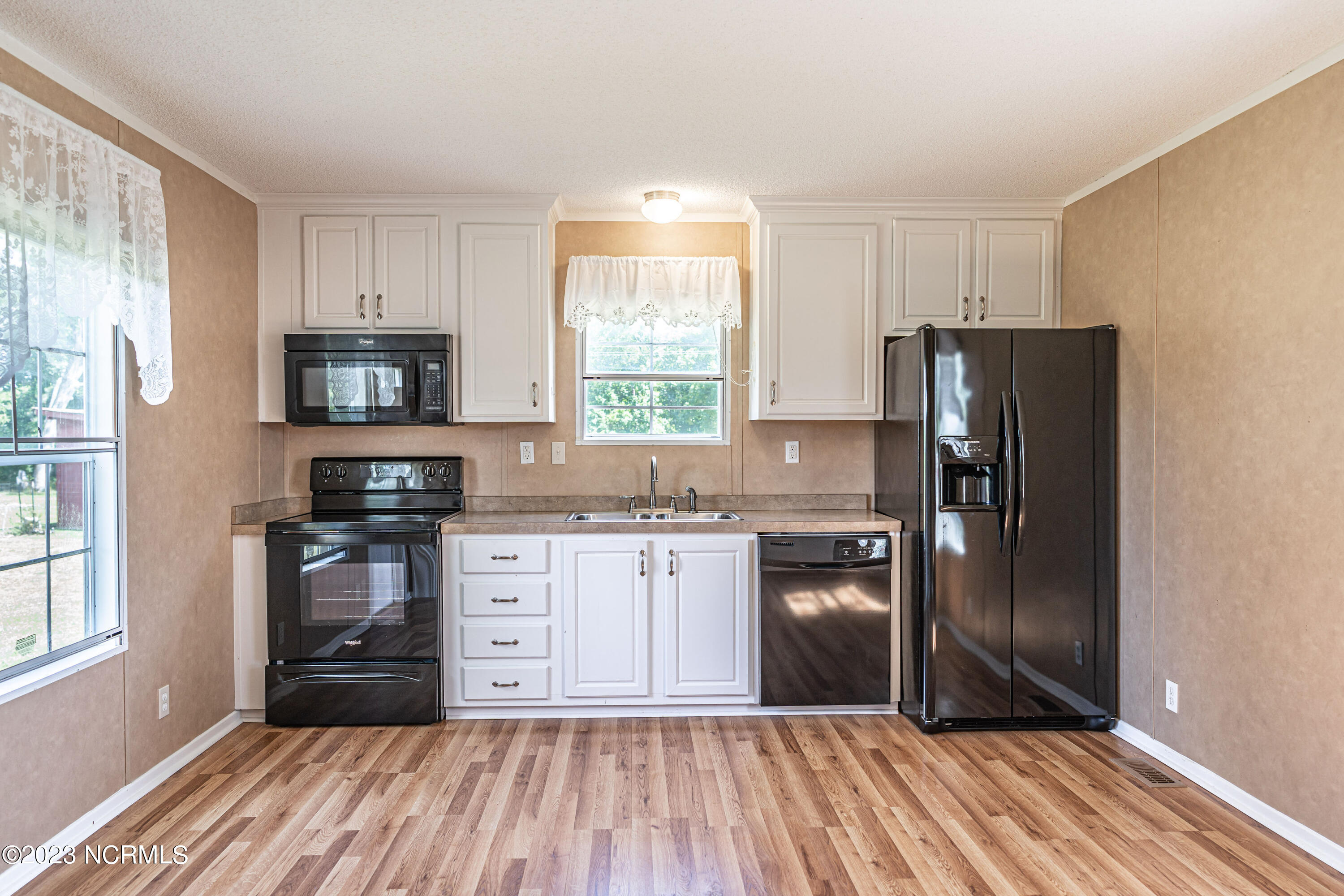 601 Morrison Bridge Road Vass, NC 28394 - Photo 9 of 39 DSC08481