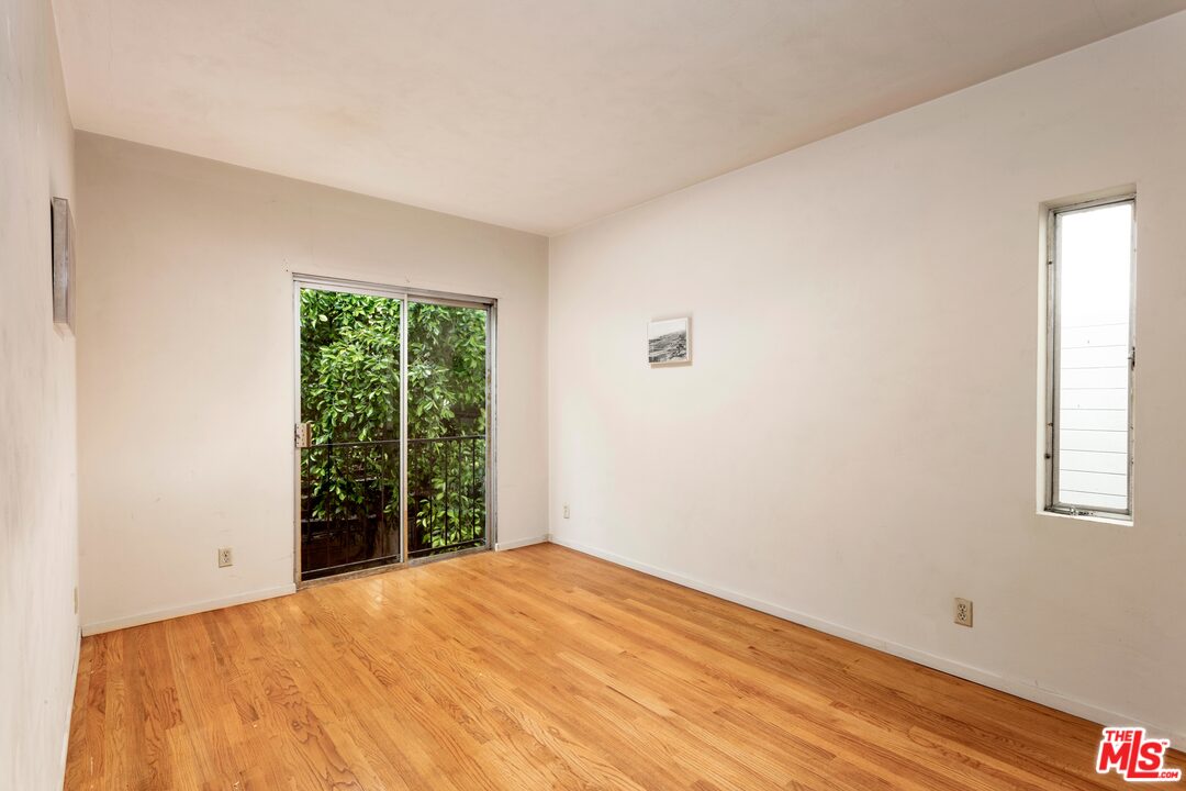 6623 Esplanade Playa del Rey, CA 90293 - Photo 11 of 28 Gallery Image 11
