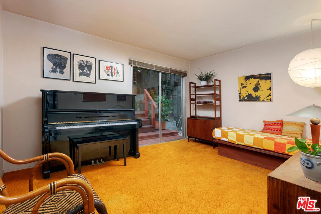 6623 Esplanade Playa del Rey, CA 90293 - Photo 12 of 28 Gallery Image 12