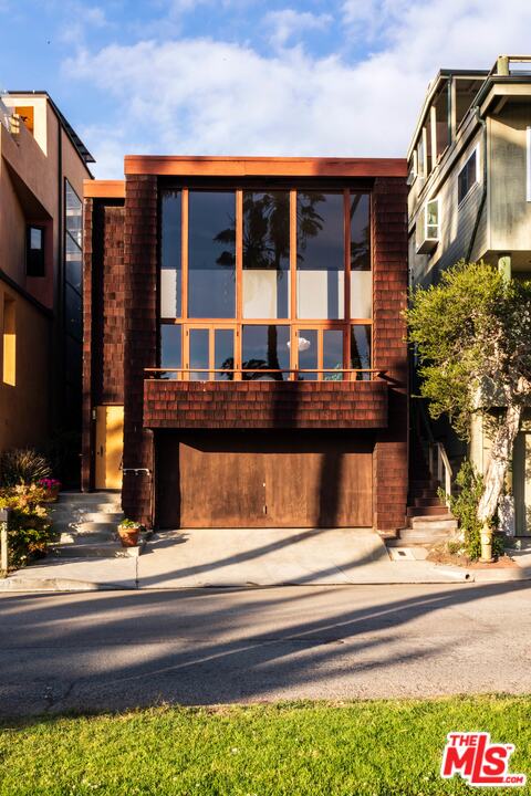 6623 Esplanade Playa del Rey, CA 90293 - Photo 19 of 28 Gallery Image 19