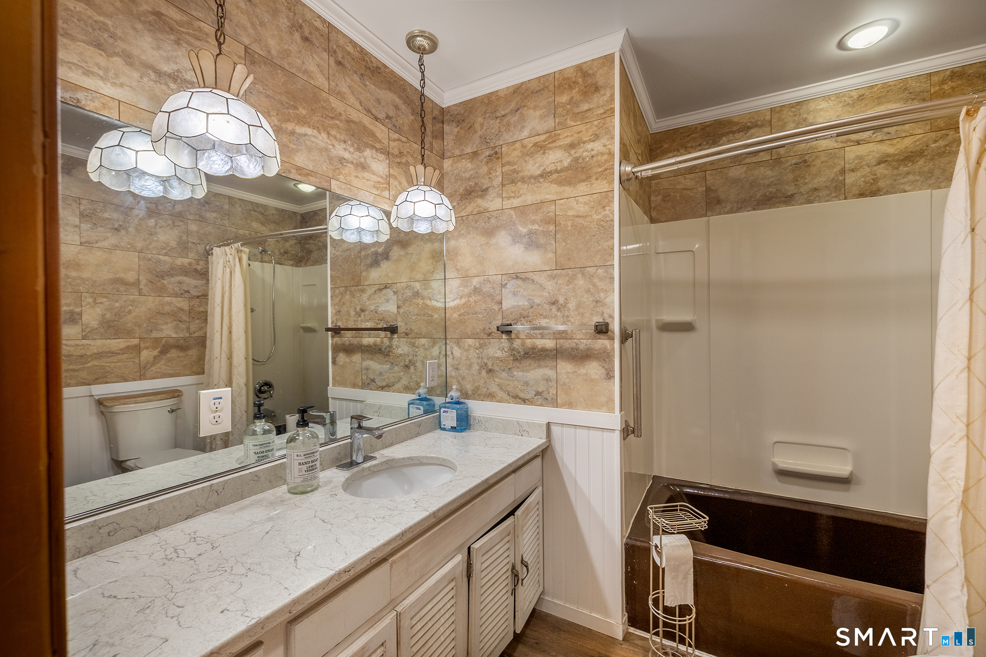 476 Derby-Milford Road Orange, CT 06477 - Photo 16 of 33