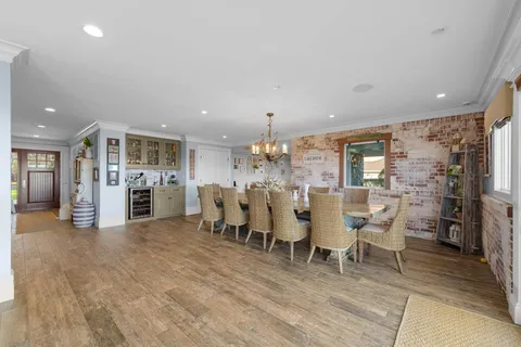 $6,950,000 | 278 West West Lake Drive, Montauk, NY 11954