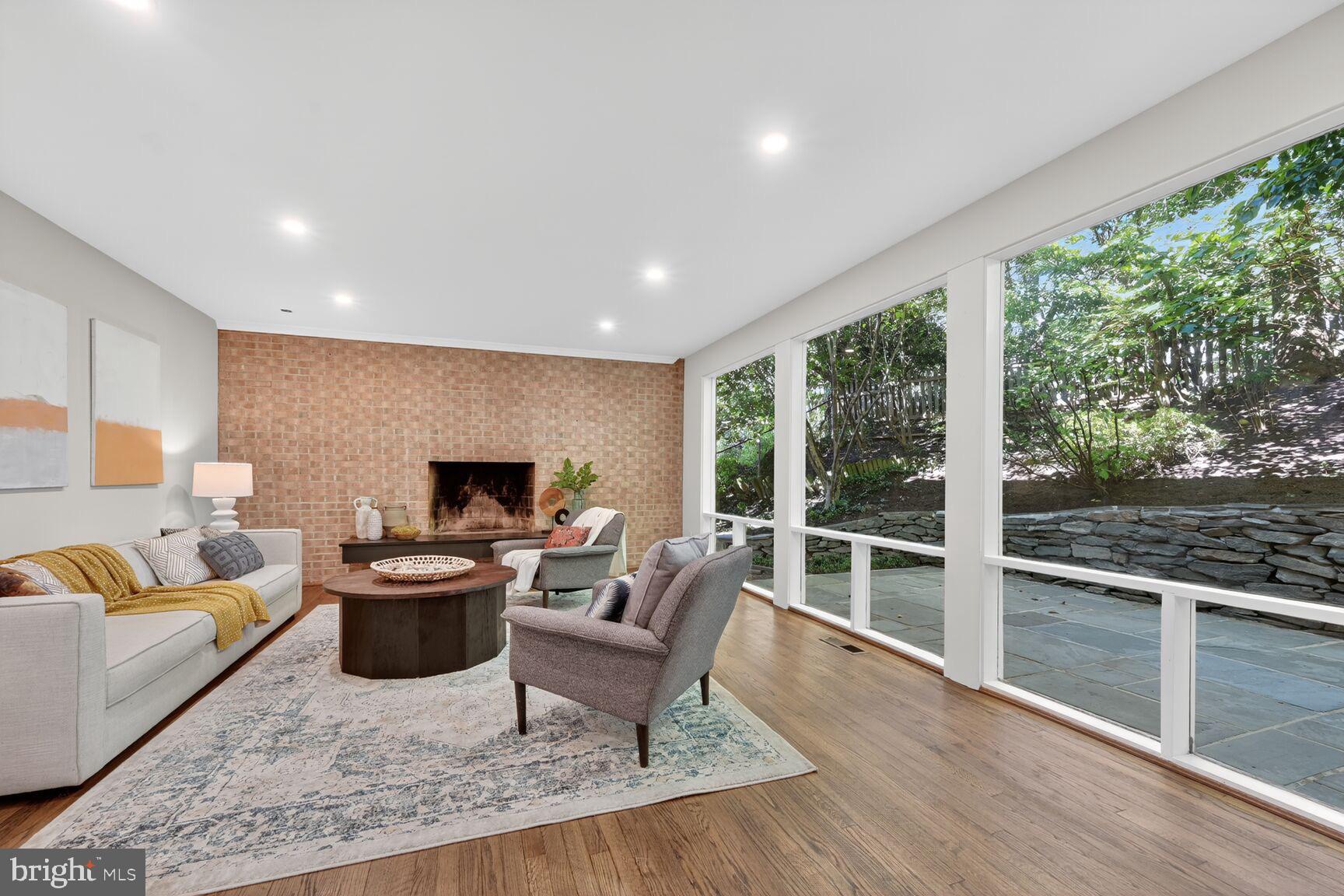 3501 Livingston Street Northwest Washington, DC 20015 - Photo 4 of 35