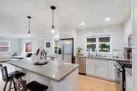 $935,000 | 856 5th Street West, Sonoma, CA 95476