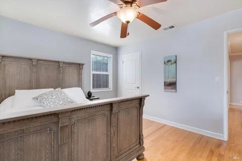 $935,000 | 856 5th Street West, Sonoma, CA 95476