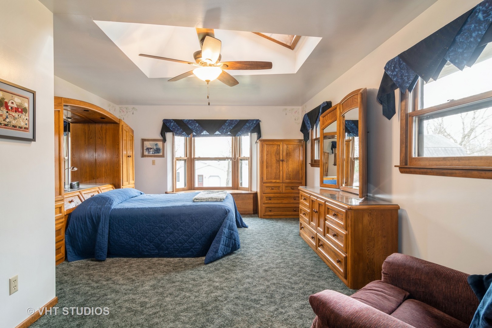 1N400 Pouley Road Elburn, IL 60119 - Photo 15 of 50 a bedroom with a bed couch and window