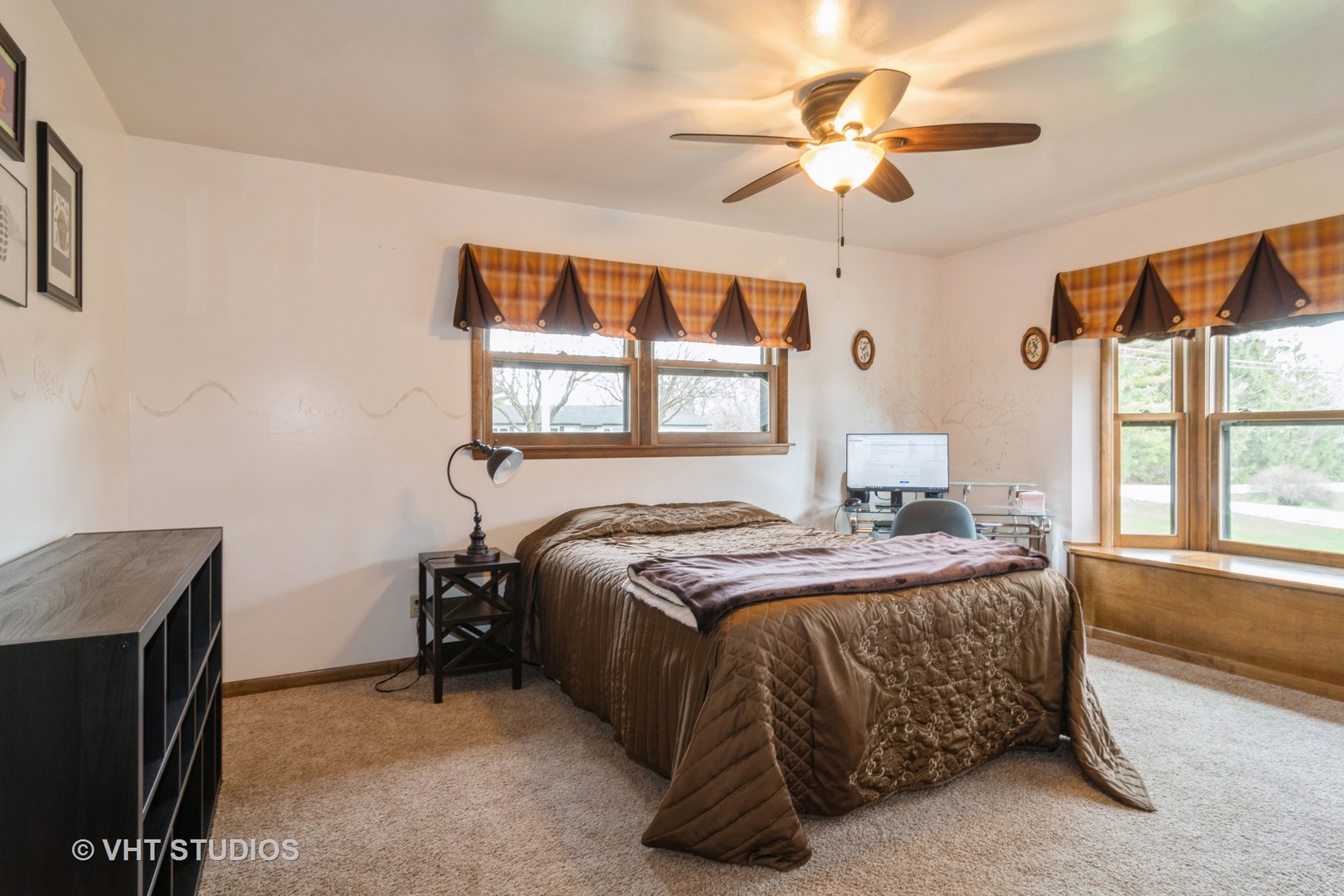 1N400 Pouley Road Elburn, IL 60119 - Photo 19 of 50 a bedroom with a bed and a chandelier