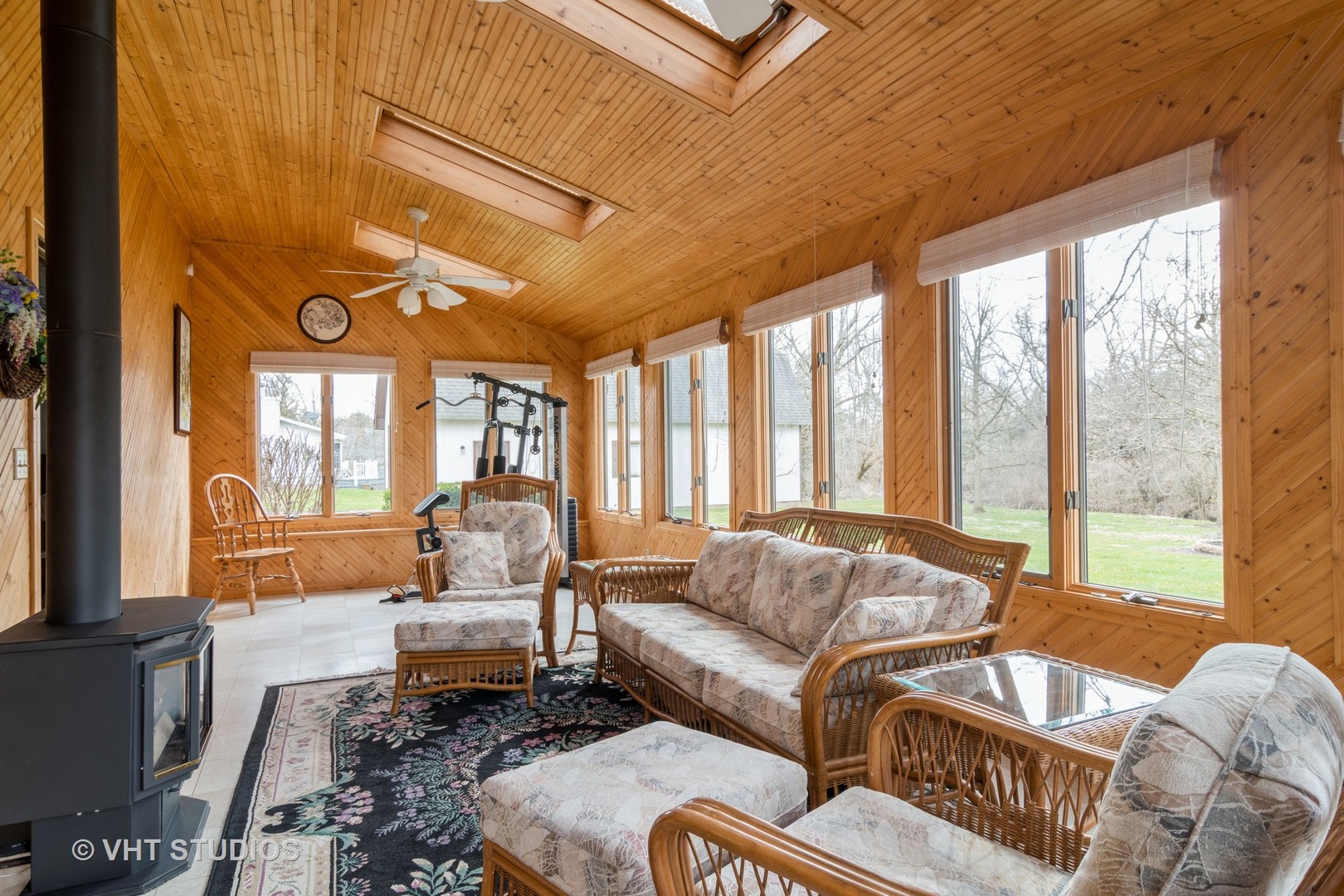 1N400 Pouley Road Elburn, IL 60119 - Photo 21 of 50 a living room with furniture and a large window