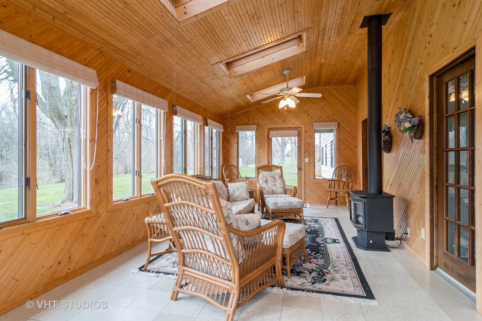 1N400 Pouley Road Elburn, IL 60119 - Photo 23 of 50 a living room with furniture and a large window