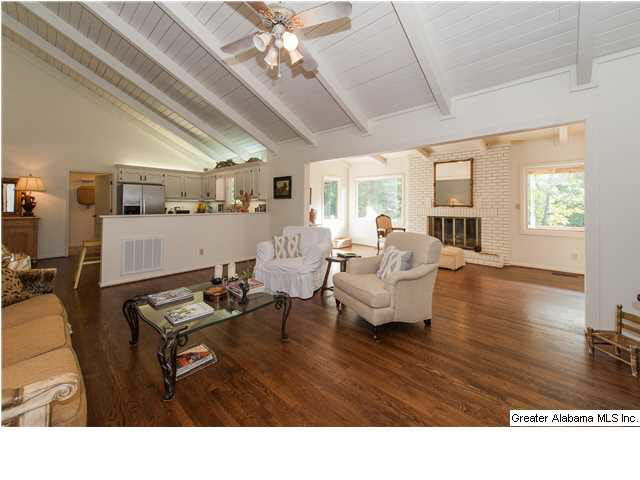 850 Jasmine Hill Road Pelham, AL 35124 - Photo 15 of 31