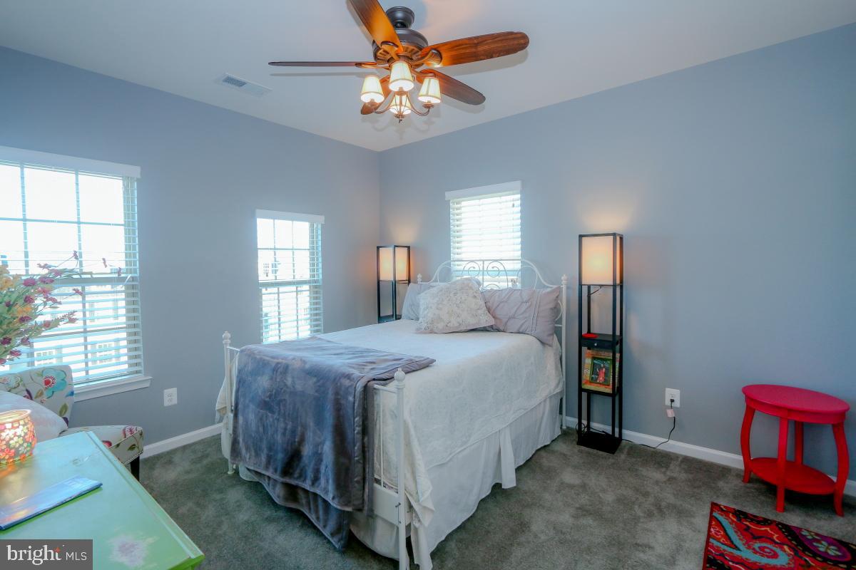 13603 Rockingham Lane Gainesville, VA 20155 - Photo 16 of 36 Cool Comfort and Inviting Bedroom