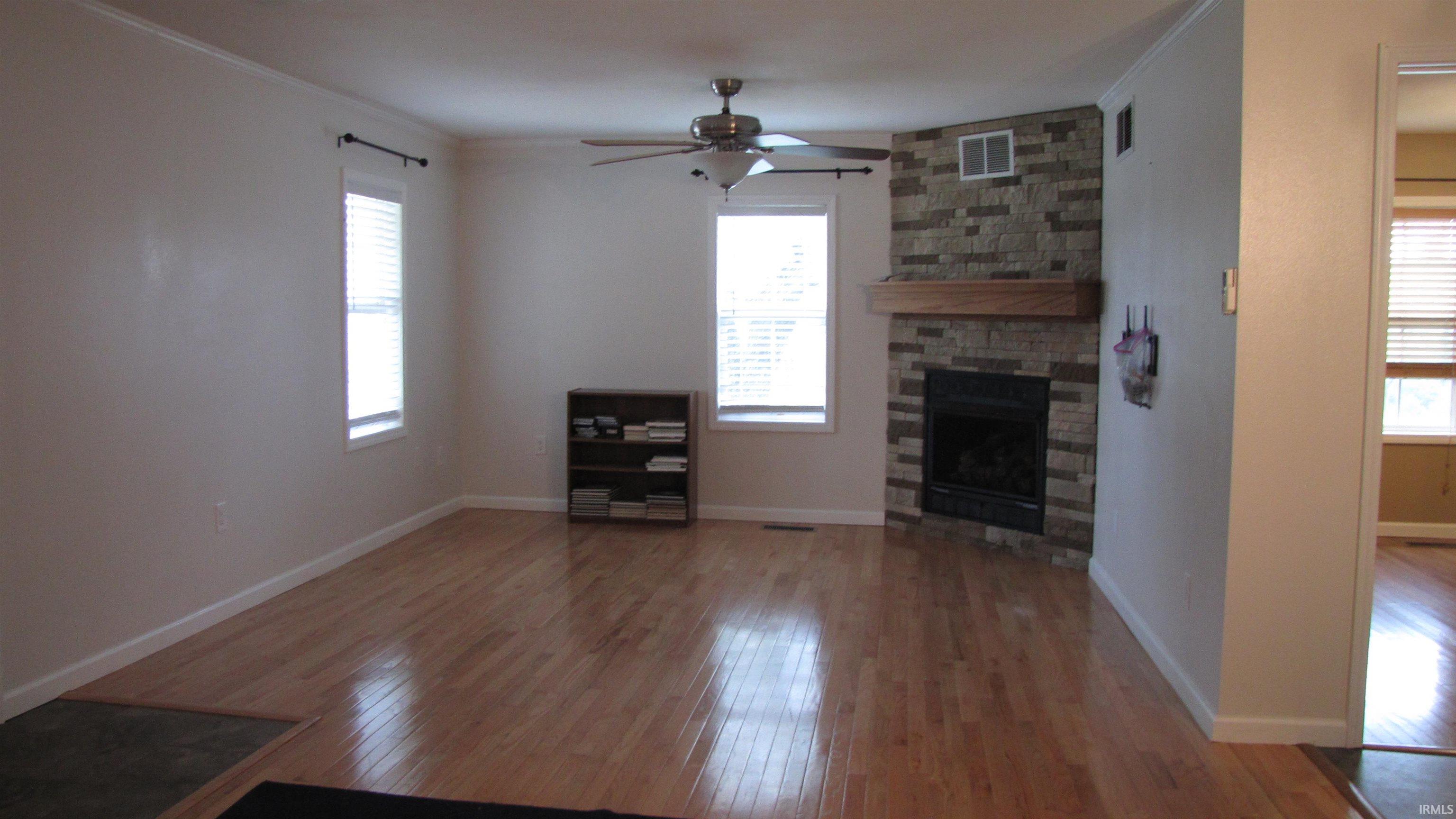 1497 East Taftown Road Princeton, IN 47670 - Photo 3 of 24 Gallery Image 3