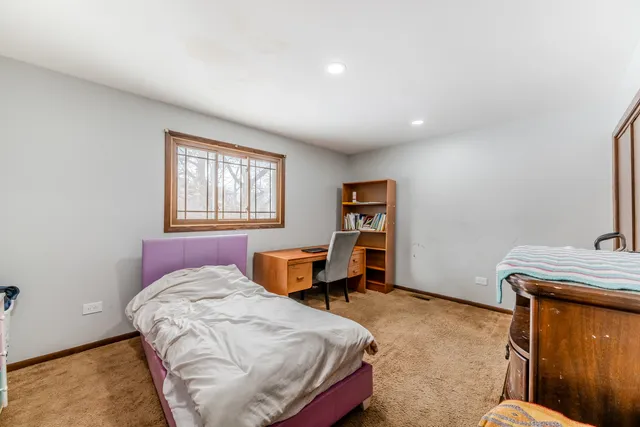 $500,000 | 8821 West 100th Street, Palos Hills, IL 60465