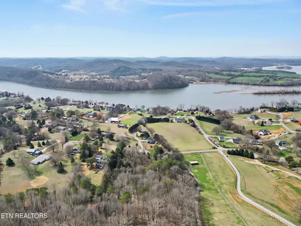 $75,000 | 697 Dennis Drive, Kingston, TN 37763